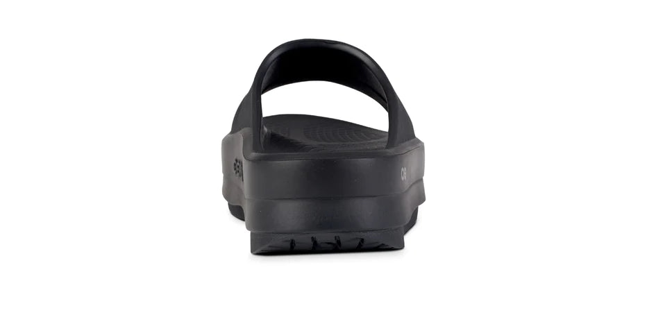 OOFOS Women's OOmega OOahh Sandal - Black