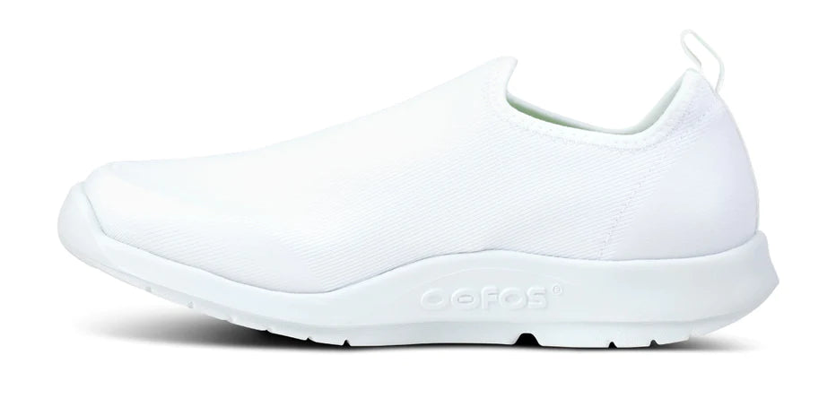 OOFOS Women's OOmg Sport Low Shoe - White