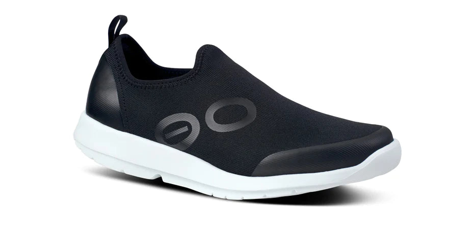 OOFOS Women's OOmg Sport Low Shoe - White/Black