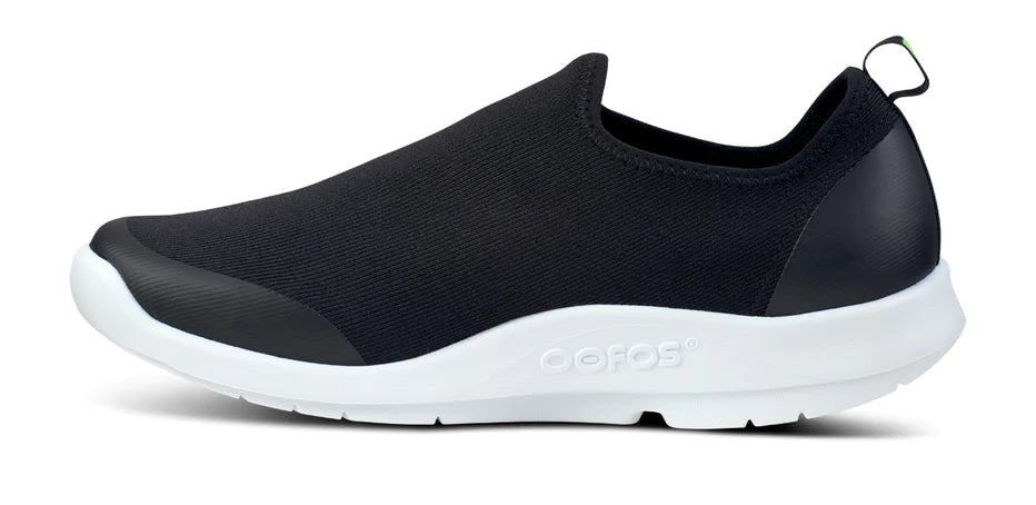 OOFOS Men's OOmg Sport Low Shoe - White Black