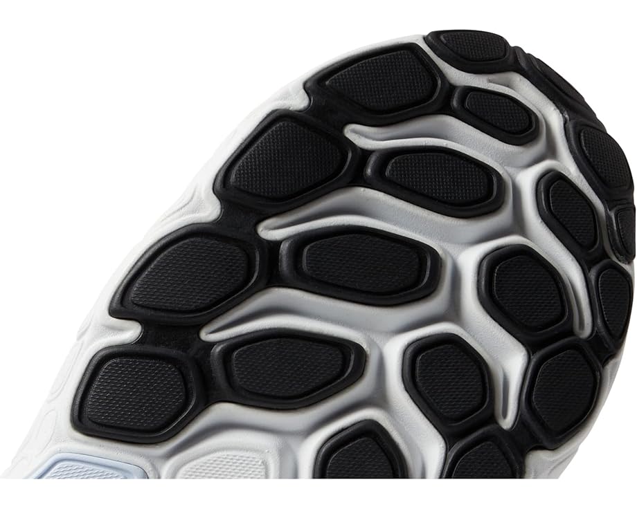 New Balance Fresh Foam More V4 Black/Starlight