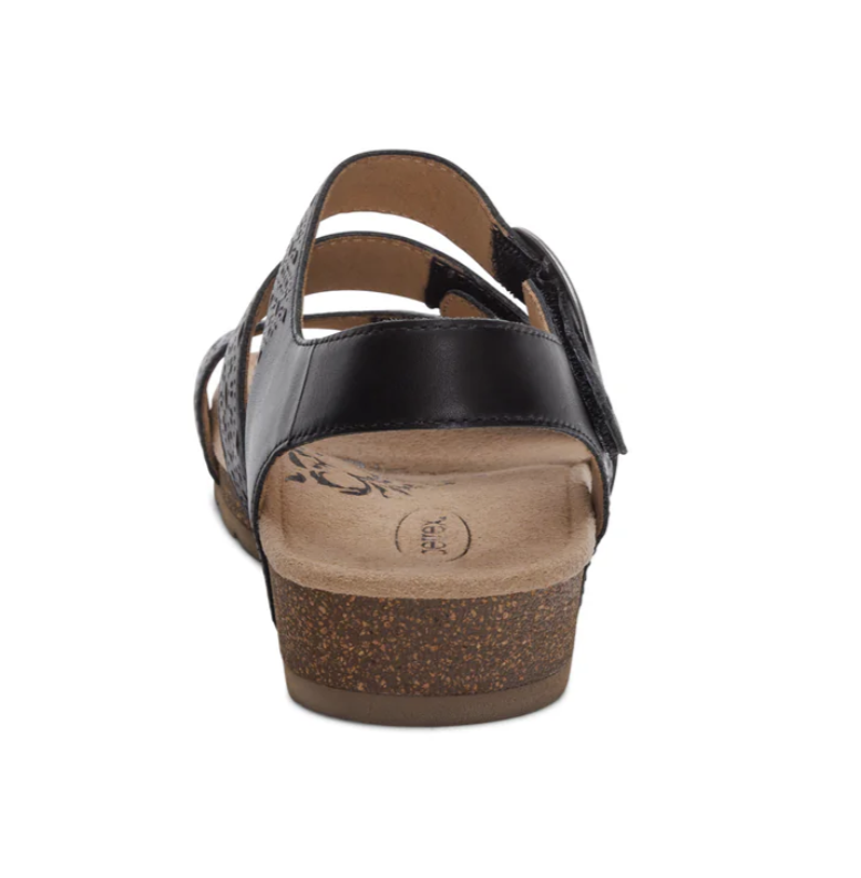 Aetrex Lilly Black Cut Out
