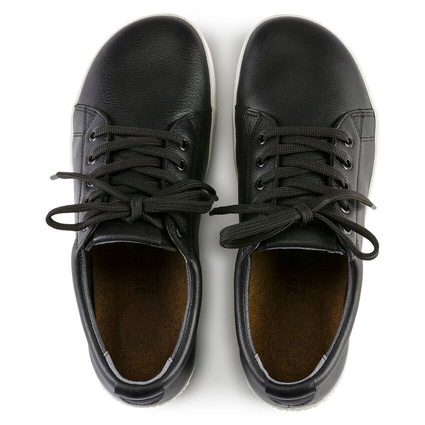 Professional Lace-Up Black